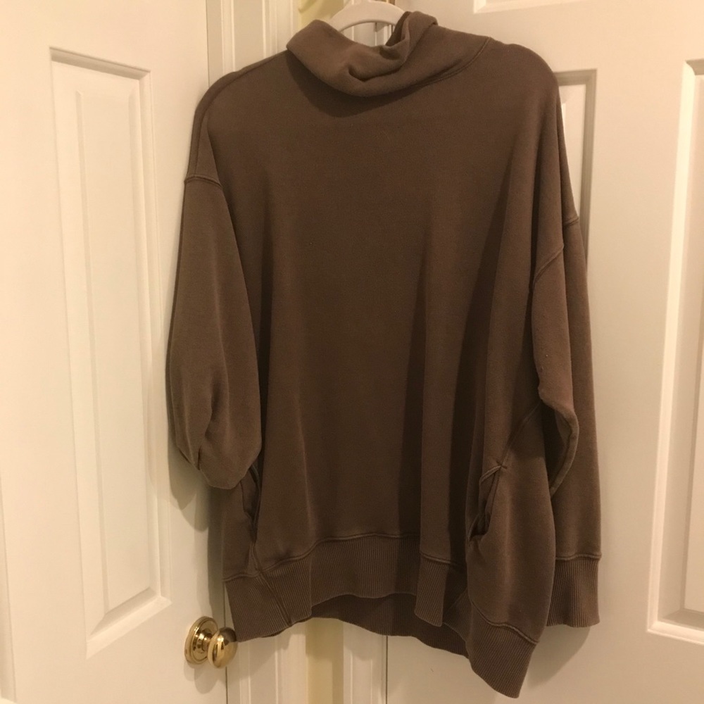 Aerie oversized turtleneck sweatshirt